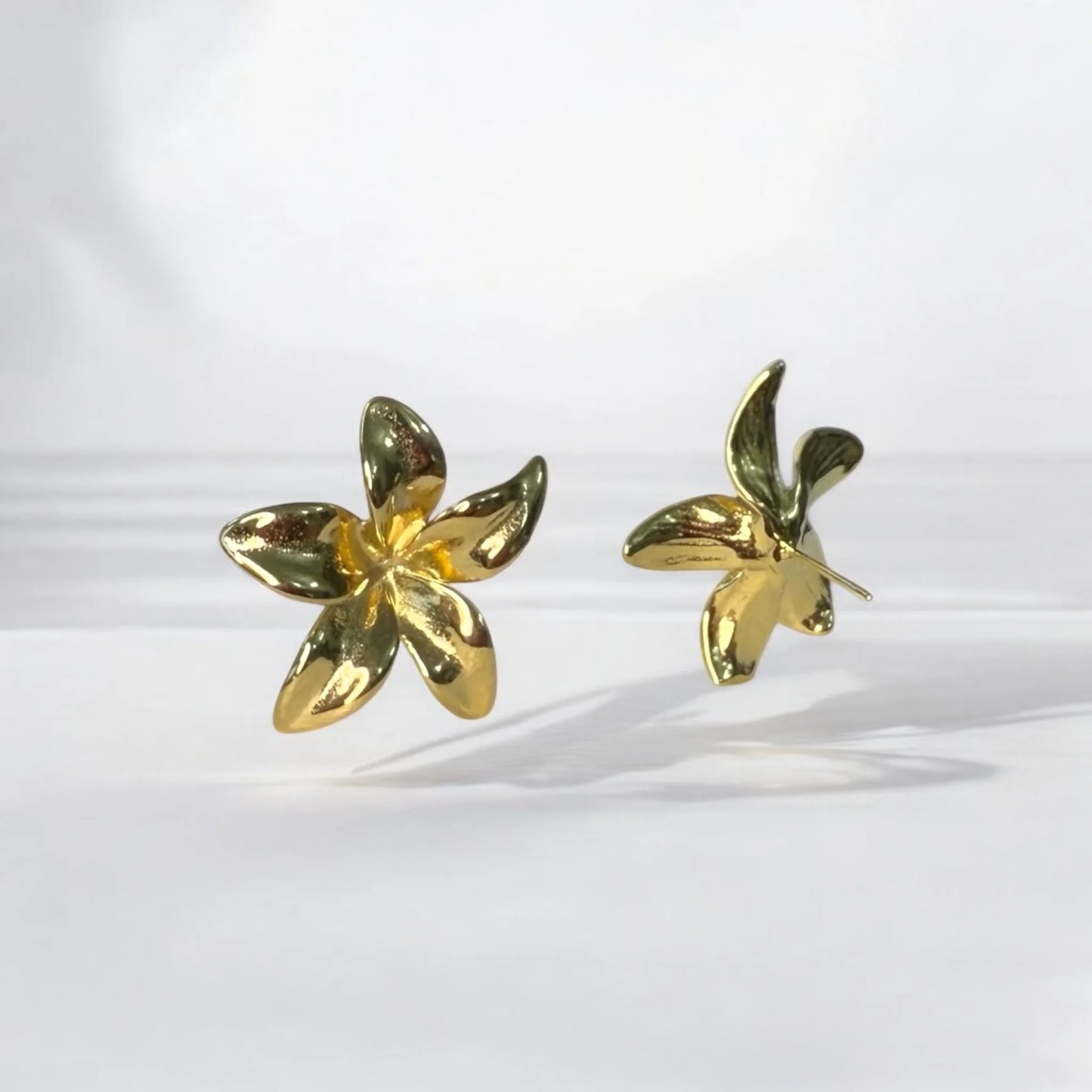 Elegant Gold Plated Flower-Shaped Stainless Steel Stud Earrings