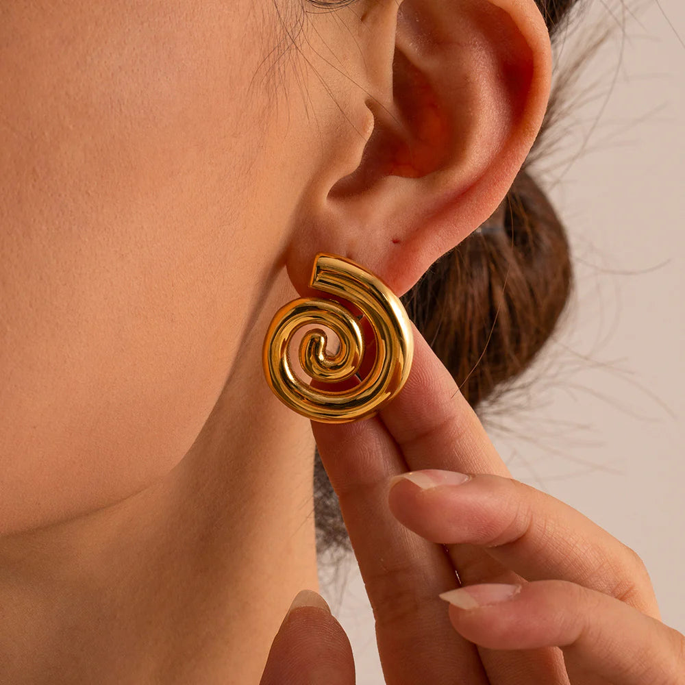Bold Gold Spiral Earrings – Vintage-Inspired Chunky Statement Jewelry