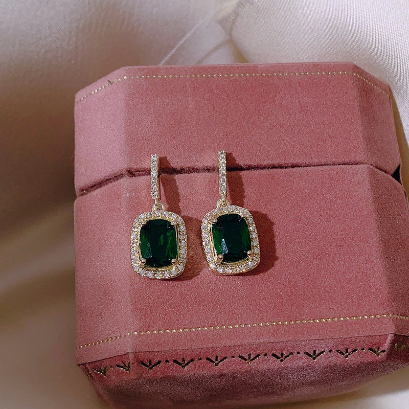 Elegant Emerald Green Drop Earrings with Sparkling Halo – Luxury Statement Jewelry