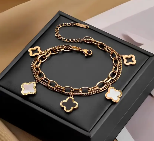 Gold Clover Charm Bracelet Set – Dual Chain Lucky Pendant Bracelet