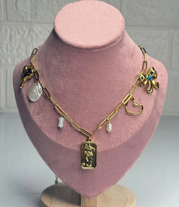 Gold-Plated Stainless Steel Charm Necklace – Anti-Tarnish Paperclip Chain with Heart, Bow & Pearl Accents