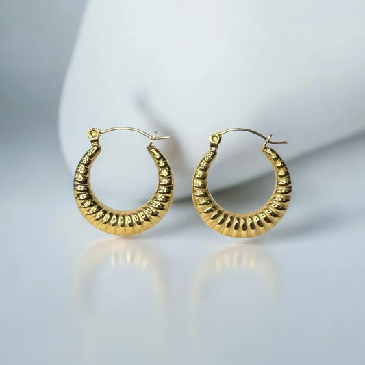 Gold-plated stainless steel hoop earrings for sensitive ears
