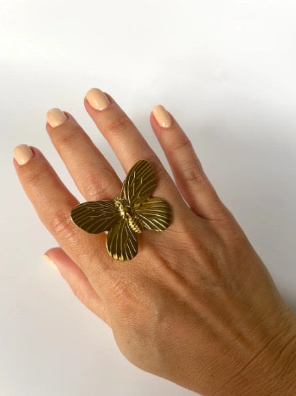 Gold-Plated Statement Butterfly Ring – Adjustable Anti-Tarnish Jewelry