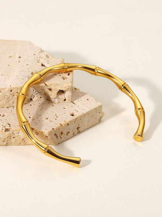 Gold Bamboo Cuff Bracelet – Nature-Inspired Elegance & Timeless Style