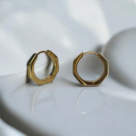 316L Stainless Steel Elegant Hexagonal Gold-Plated Huggie Hoop Earring - Minimalist Geometric Design