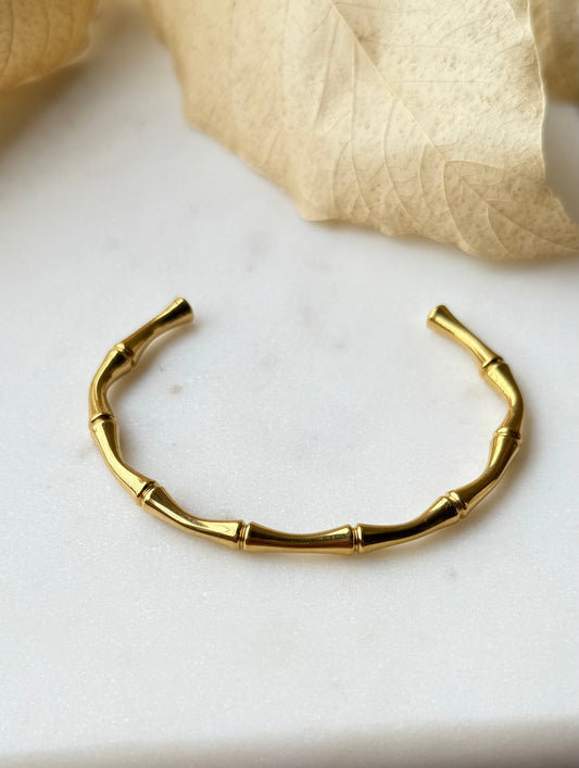 Gold Bamboo Cuff Bracelet – Nature-Inspired Elegance & Timeless Style