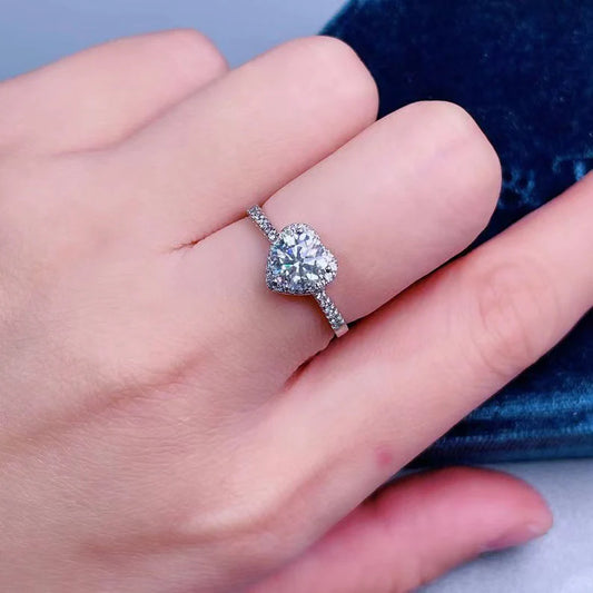 Exquisite Heart-Shaped Diamond Ring (Size 7)