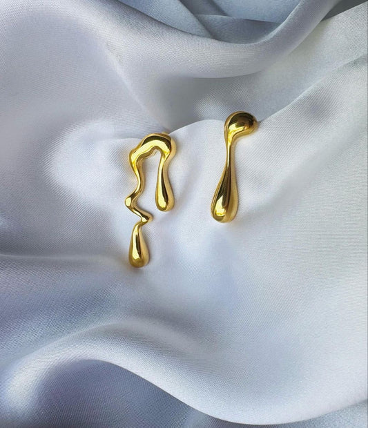 Anti-Tarnish Asymmetric Liquid Gold Drop Earrings – Modern Melted Metal Design