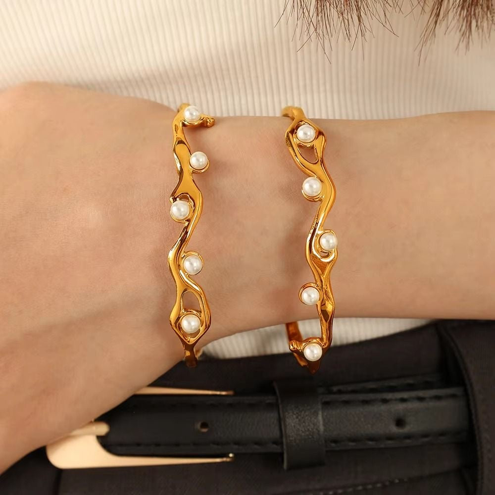 Elegant Gold-Plated Pearl Branch Bangle Bracelet – Delicate Adjustable Women’s Fashion Jewelry
