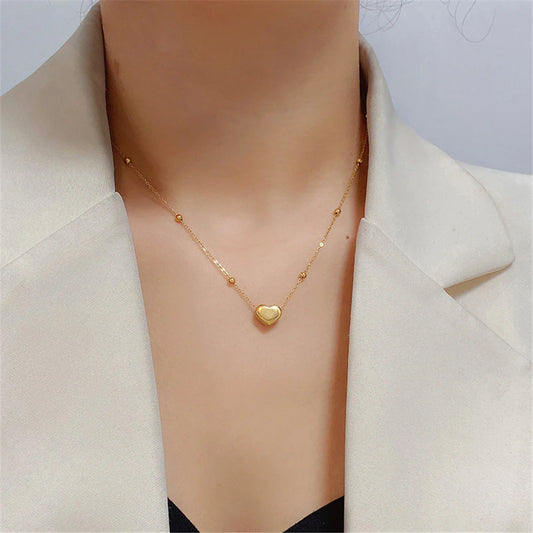 Dainty Gold Heart Necklace – Minimalist Jewelry