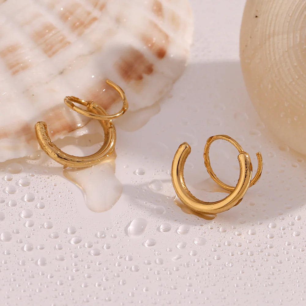Minimalist Gold Hoop Earrings – Everyday Lightweight Huggie Hoops