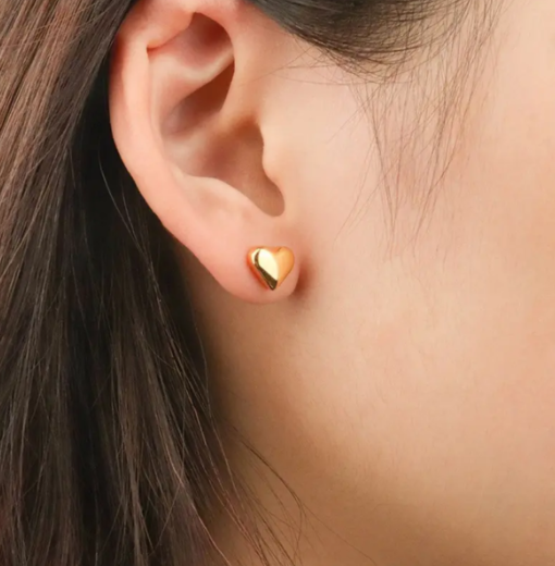 Gold Heart Stud Earrings – Simple and Elegant Love-Inspired Design