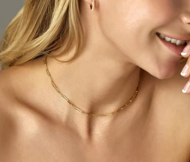 Gold Paperclip Chain Necklace – Elegant and Modern Design