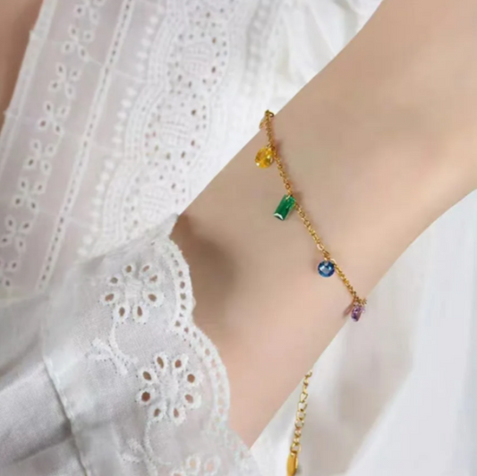 Gold Bracelet with Multi-Colored Gemstones – Elegant and Vibrant Design