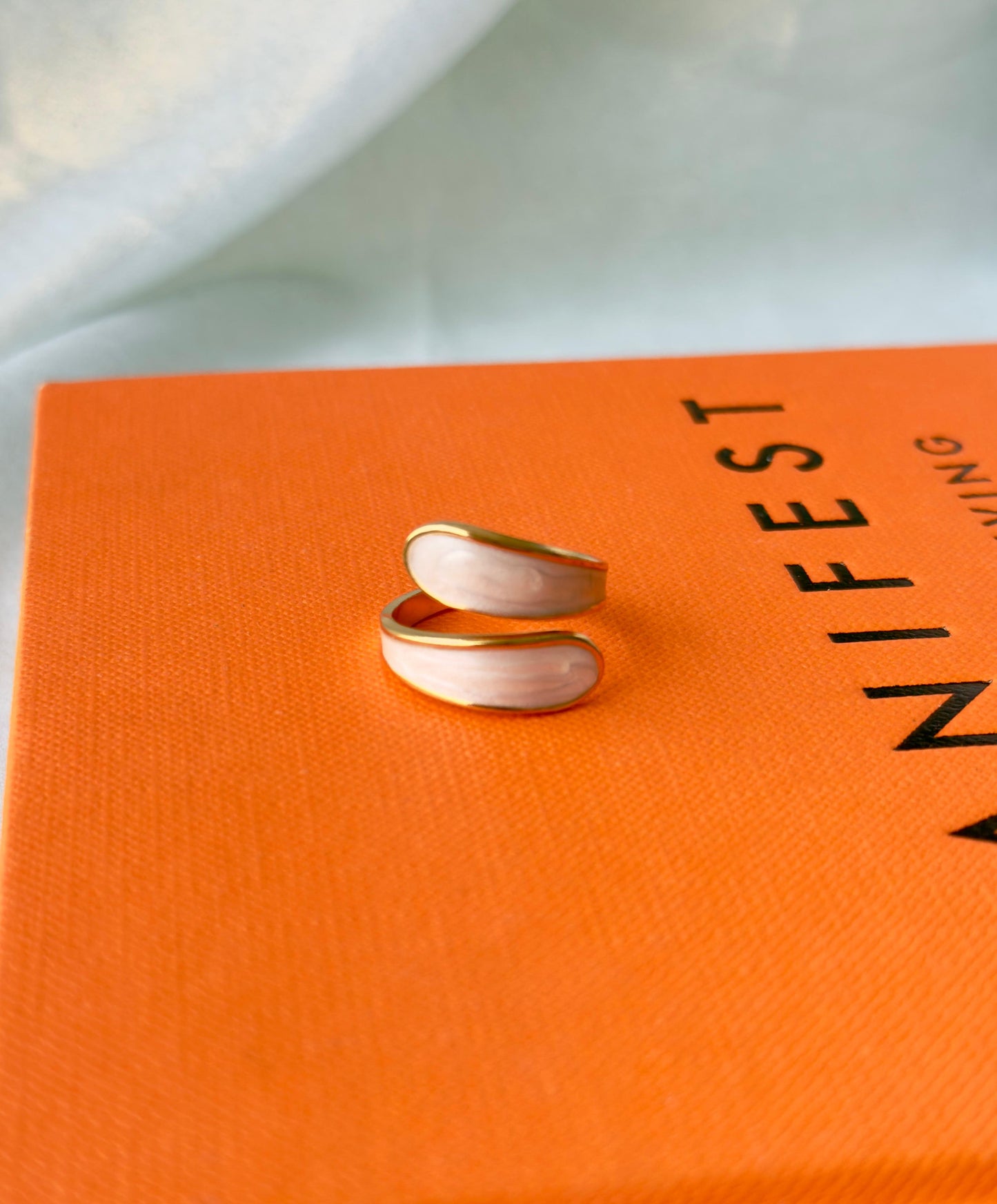 Gold-Plated Wave Ring with White Enamel – Elegant Adjustable Fashion Statement Ring