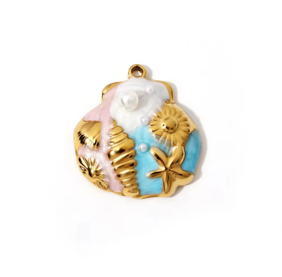 Pastel Seashell Pendant Necklace – Gold-Plated Beach Style Jewelry