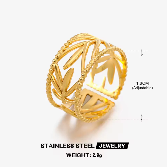 Gold Geometric Ring – Bold and Elegant Statement Design (Size Adjustable)
