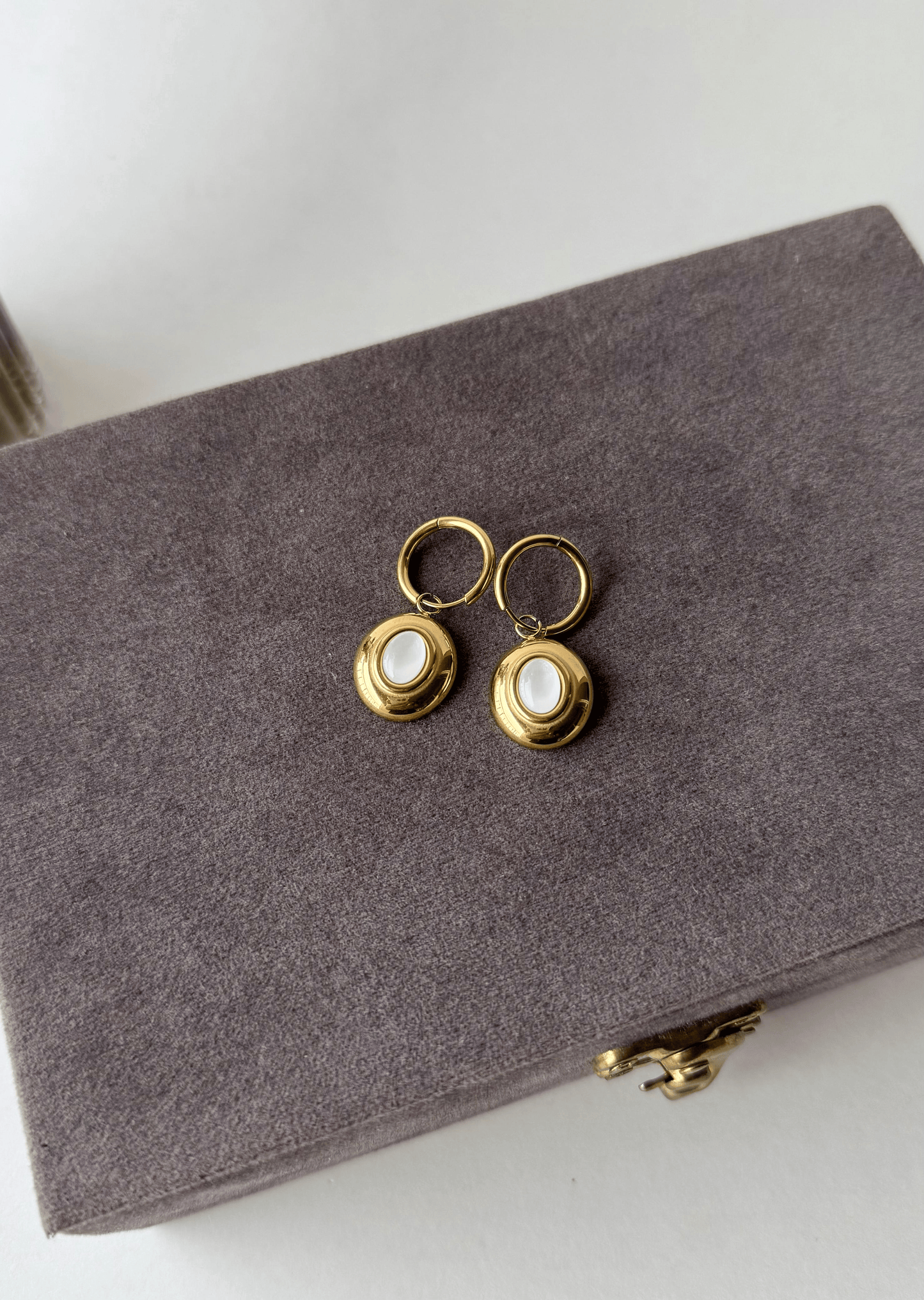 Oval Drop Hoop Earrings | Stainless Steel Anti-Tarnish 18K Gold Plated with Mother of Pearl Accent