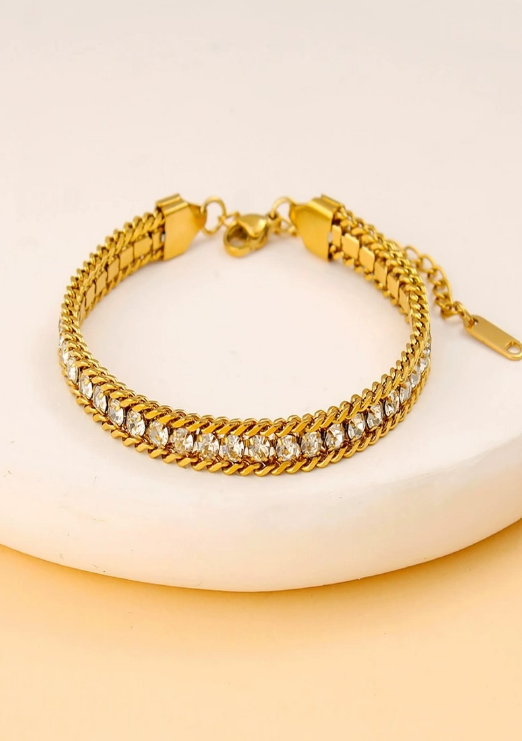 Gold and Diamond Chain Bracelet – Elegant Link Design with Sparkling Accents