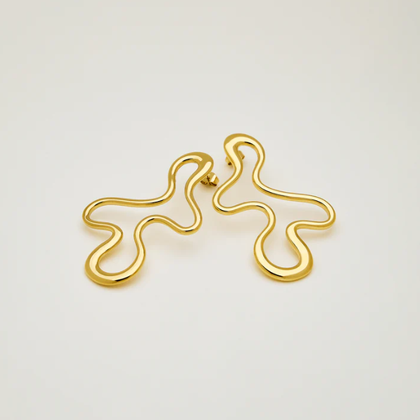 Anti-Tarnish Abstract Gold Statement Earrings – Modern Fluid Design