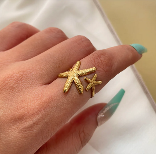 Anti-Tarnish Gold Starfish Ring – Adjustable Beach-Inspired Jewelry