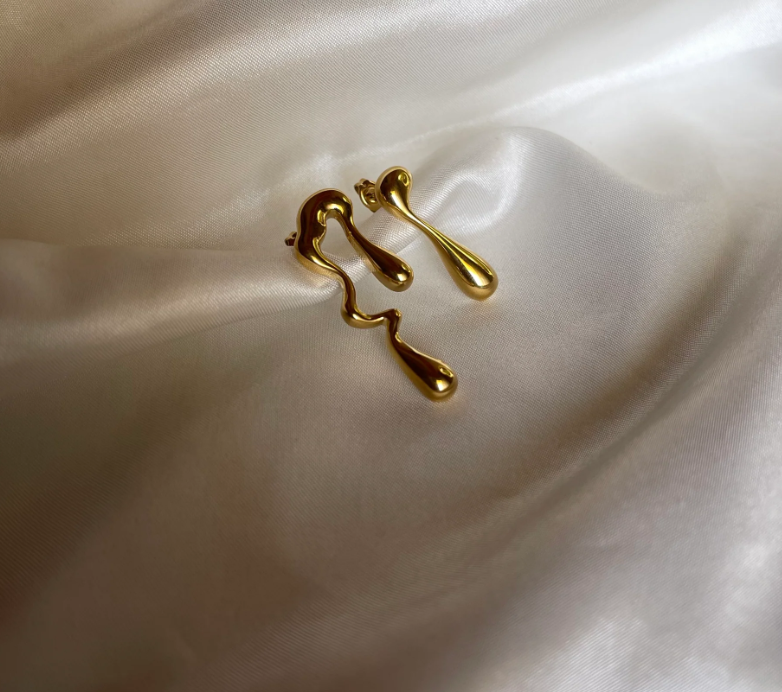 Anti-Tarnish Asymmetric Liquid Gold Drop Earrings – Modern Melted Metal Design