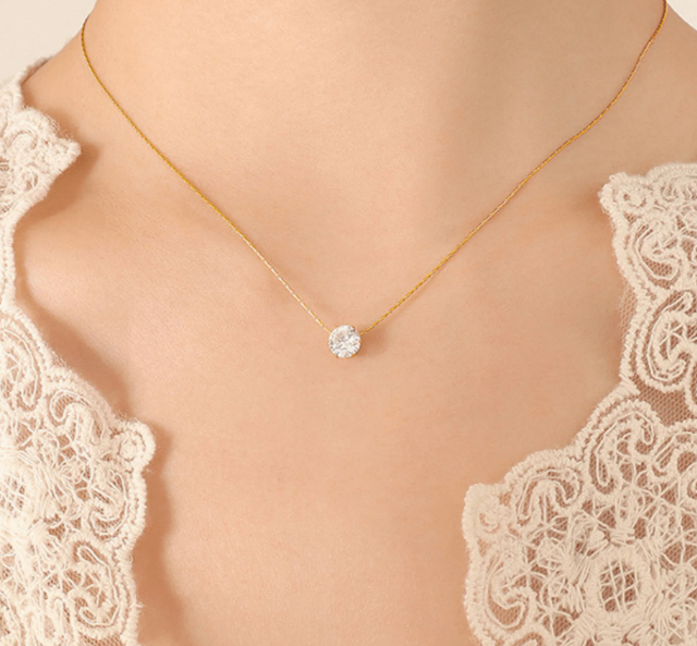 Dainty Solitaire Crystal Pendant Necklace in Gold | Minimal Everyday Necklace