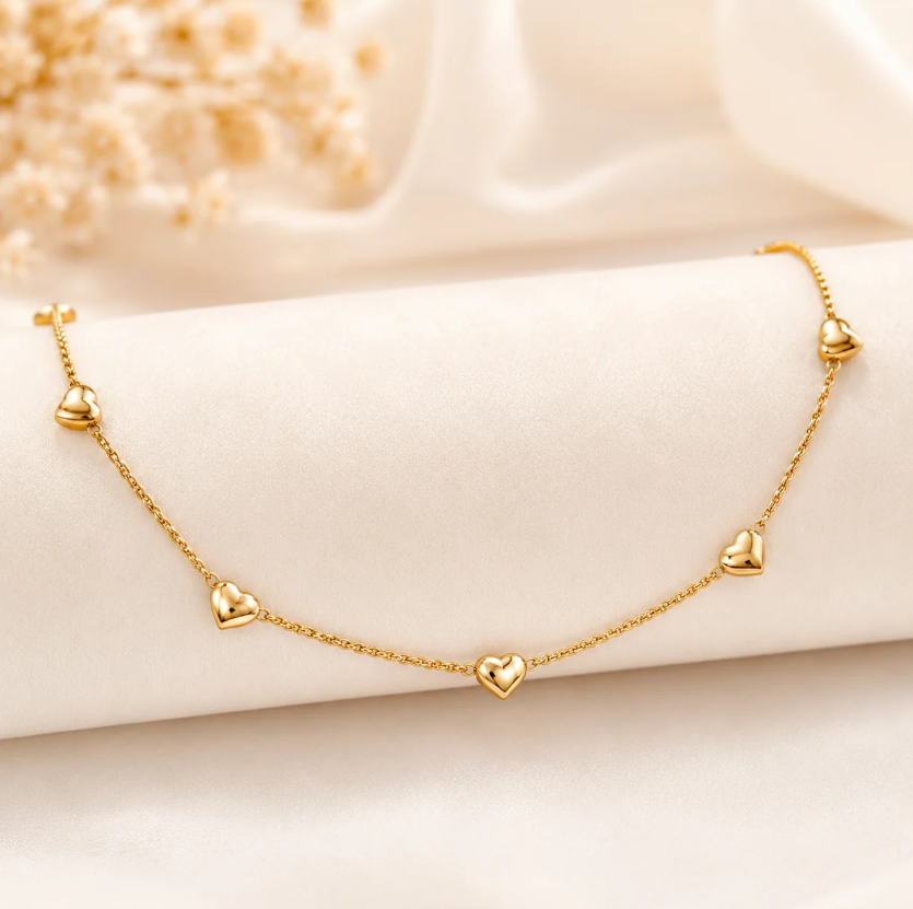 Gold-plated heart chain necklace, minimal everyday style